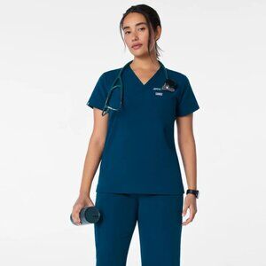 Deep Reef Catarina Scrub Top